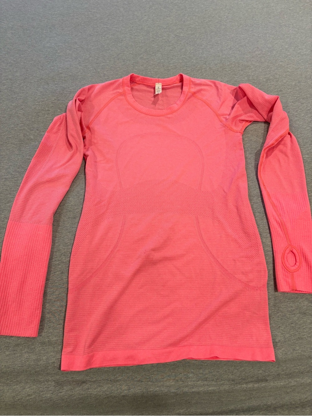 Seamless Long Sleeve Athletic Top - Coral Pink